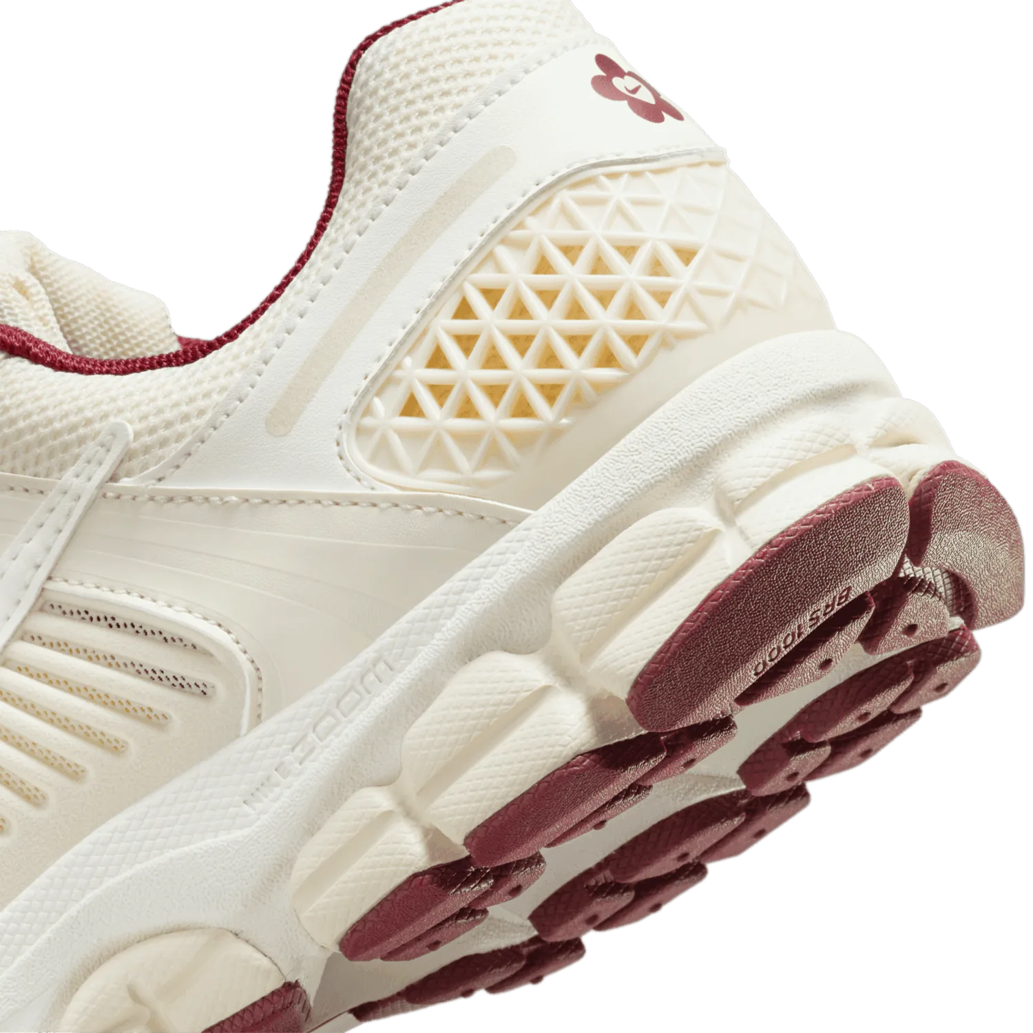 Nike Zoom Vomero 5 Valentine's Day (W) image 10