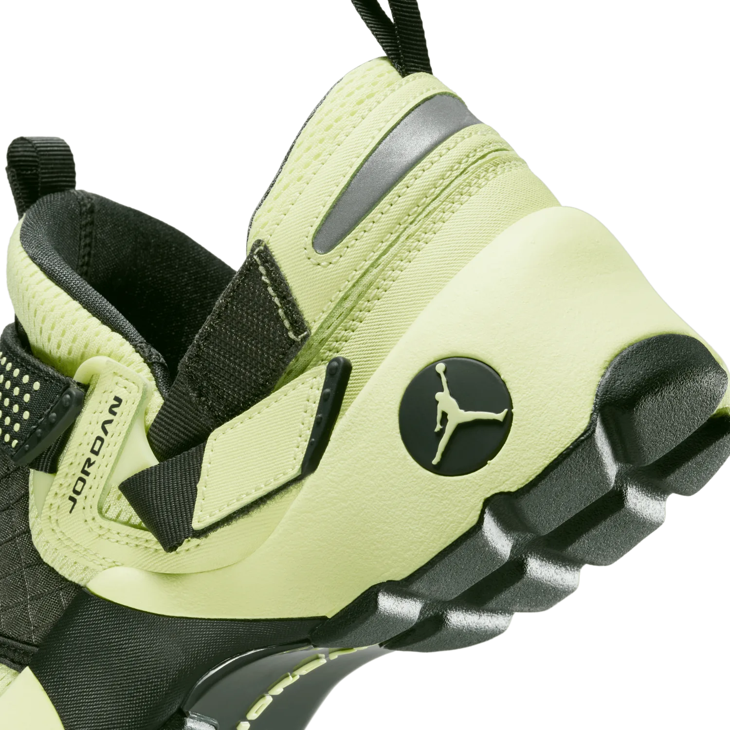 Jordan Trunner LX Luminous Green (W) image 4