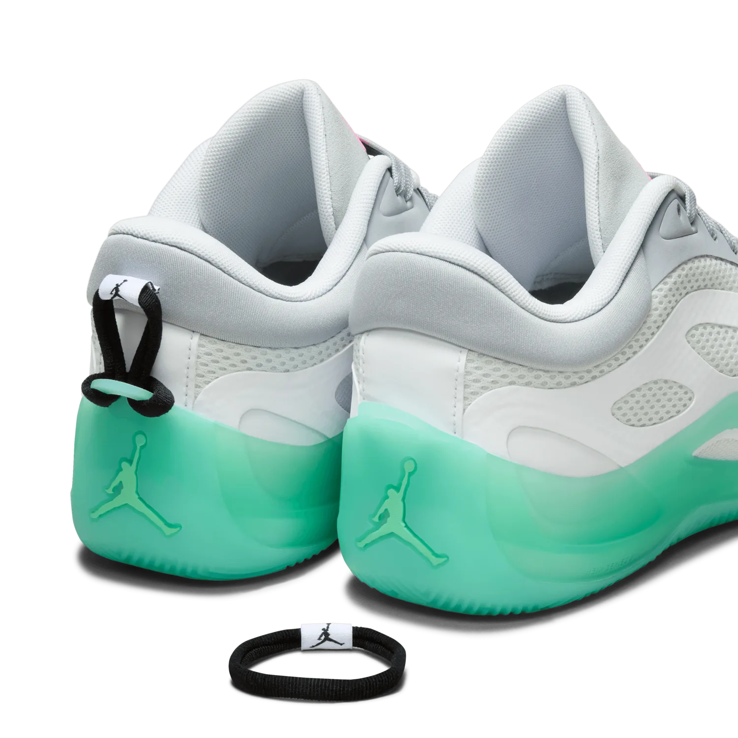 Jordan Heir Series 2 White Metallic Silver (W) image 3