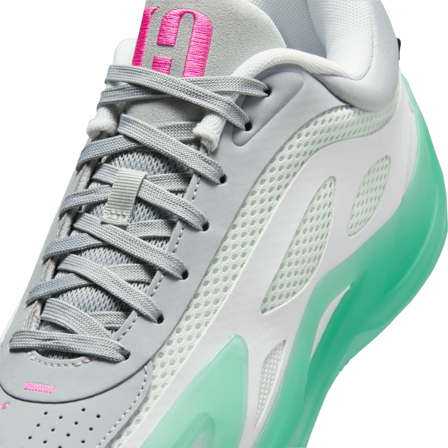 Jordan Heir Series 2 White Metallic Silver (W) image 11