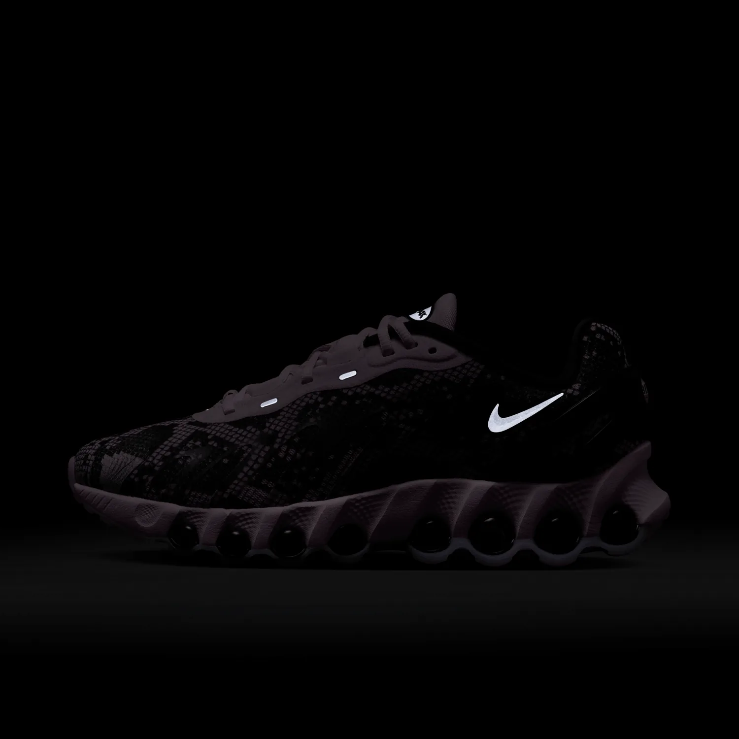 Nike Air Max DN8 Pink Snakeskin (W) image 7